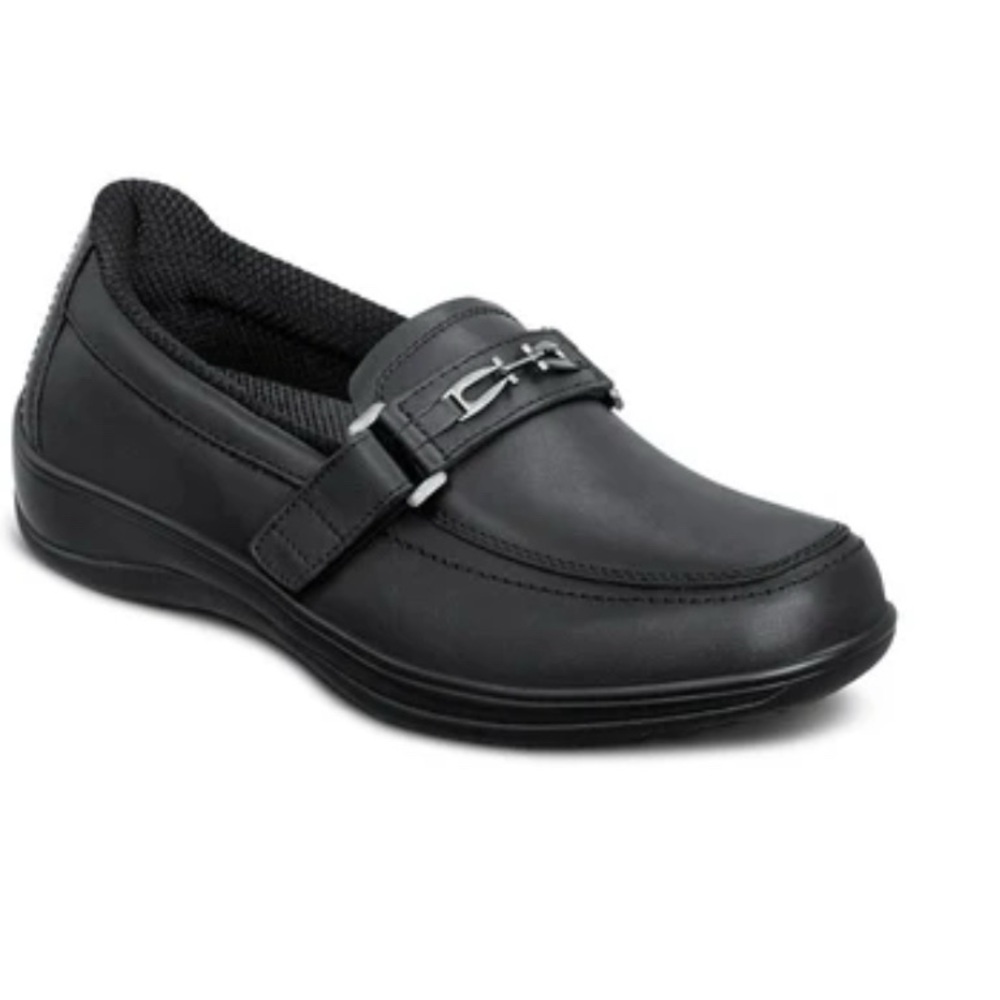 NWOT OrthoFeet Women's Black Leather Loafer
